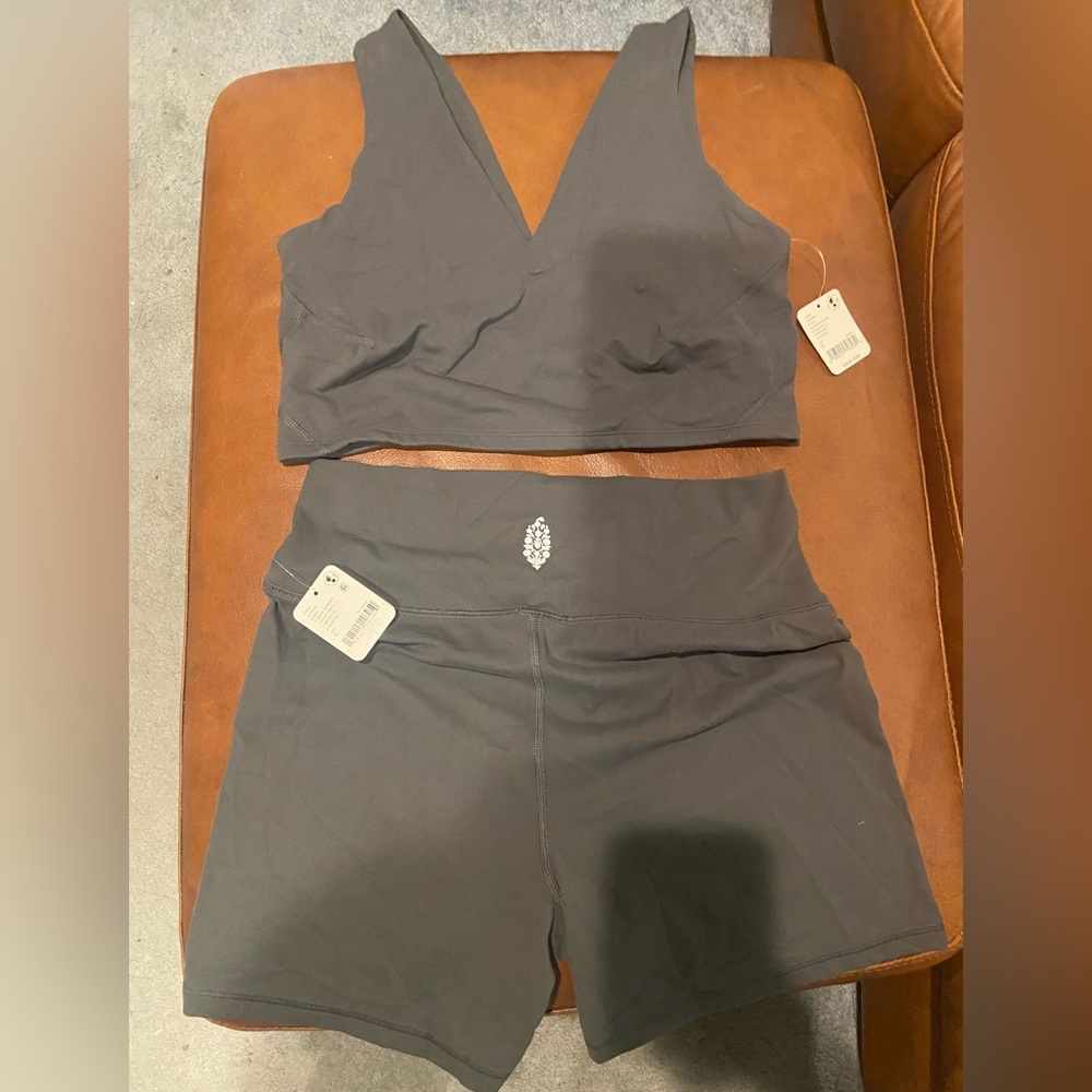 NWT! Free People Movement Gray Two-Piece Activewear Set Sz L